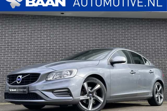 Volvo S60 (2015)