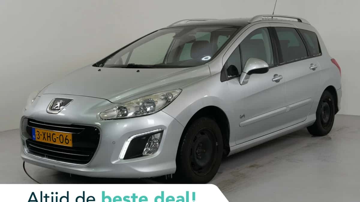 Peugeot 308 (2011) — foto 1