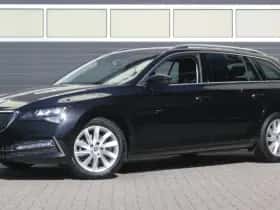 Škoda Superb (2022)