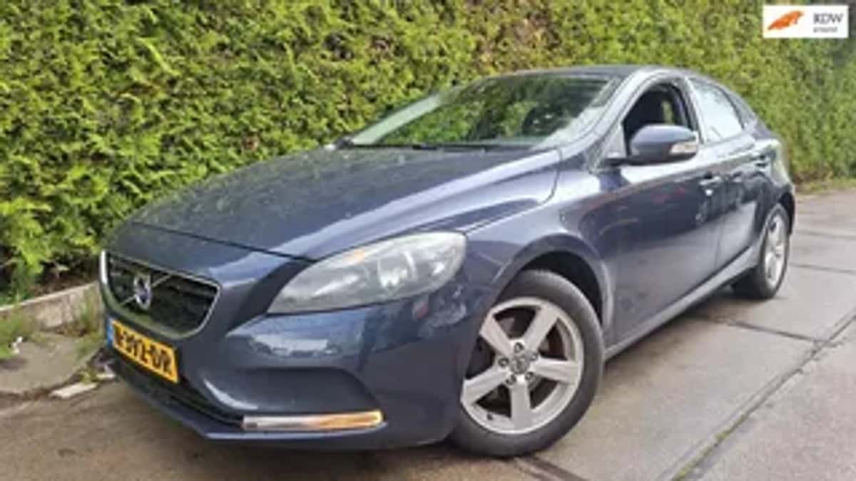 Volvo V40 (2014) — foto 1