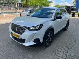 Peugeot 2008 (2023)