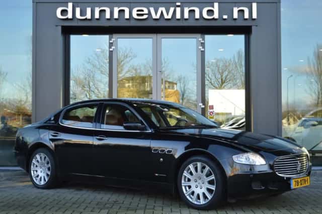Maserati Quattroporte (2005)