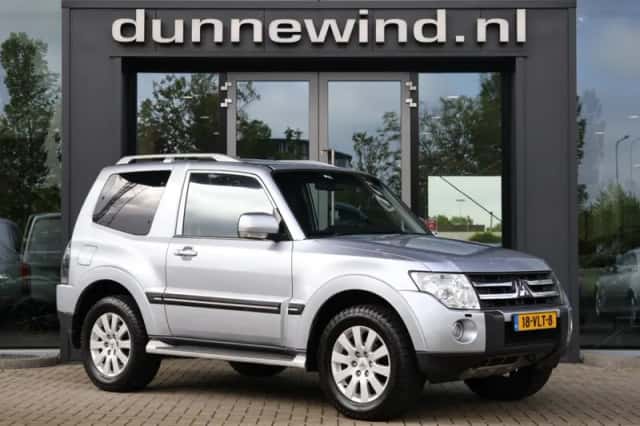 Mitsubishi Pajero (2008)