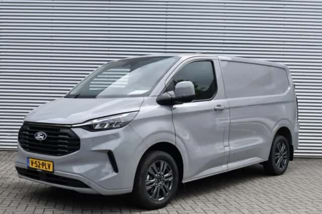 Ford Transit Custom (2025)