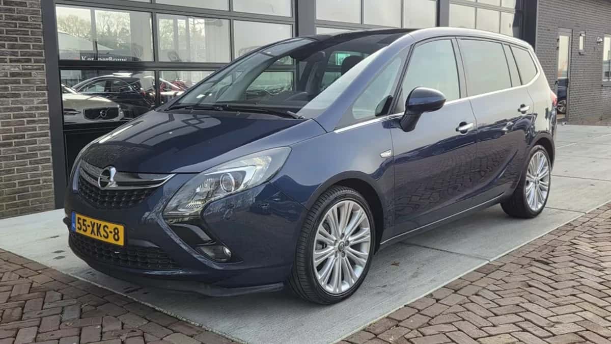 Opel Zafira (2012) — foto 1