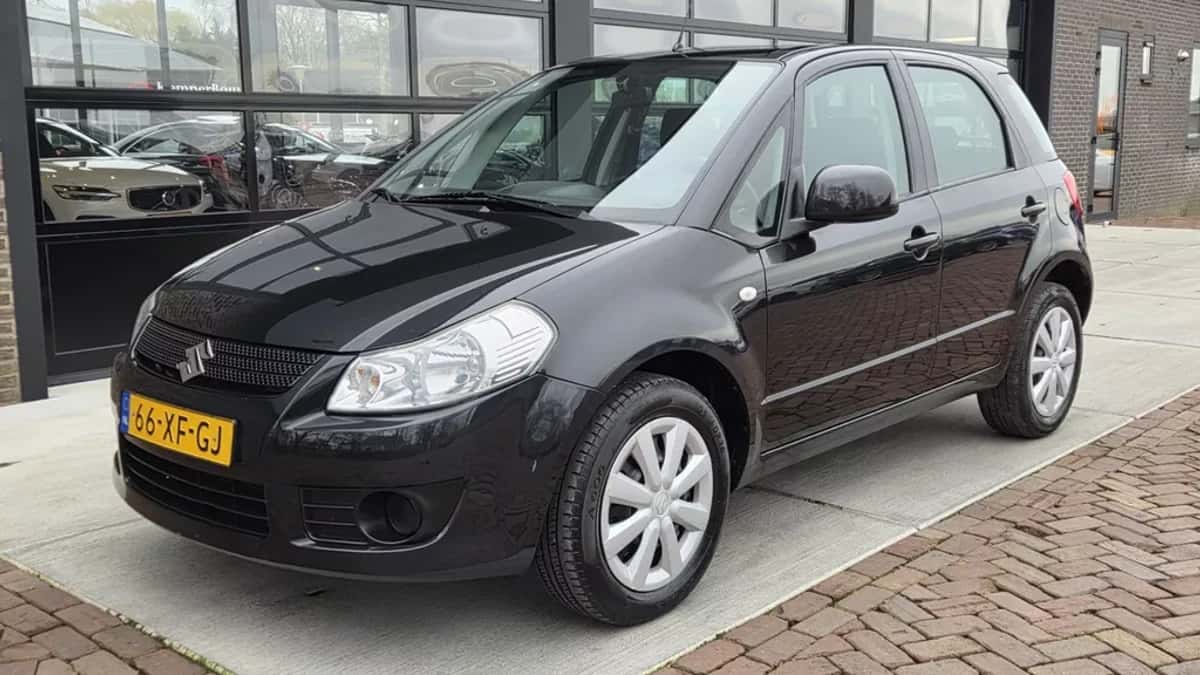 Suzuki SX4 (2007) — foto 1