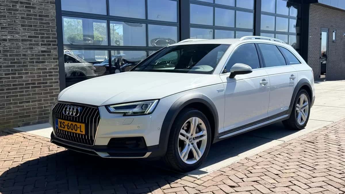 Audi A4 (2018) — foto 1