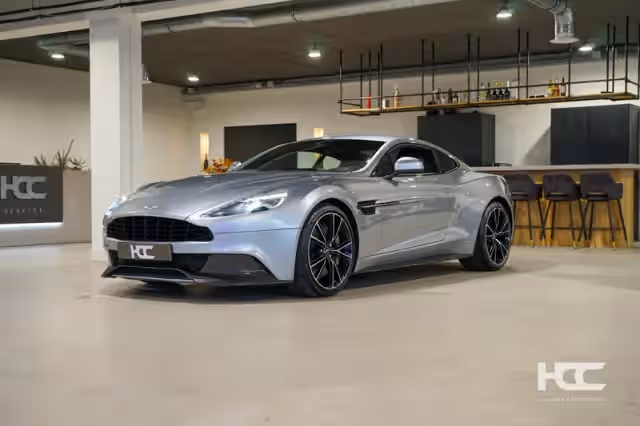Exclusieve-Aston Martin-Vanquish-6.0 (2013)
