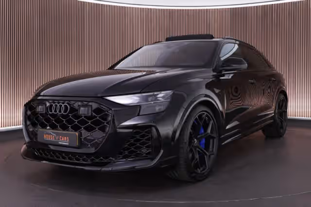 Audi RSQ8 Performance (2025)