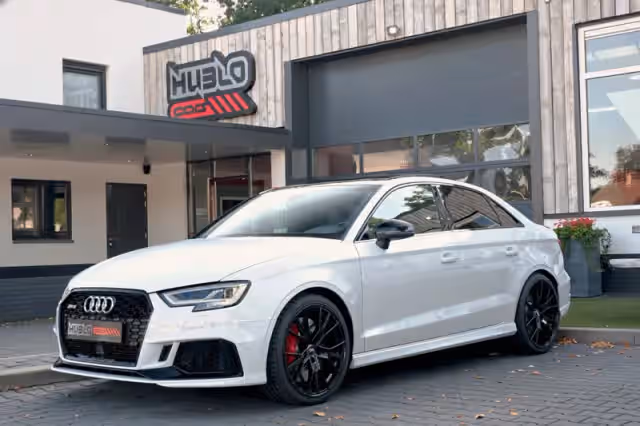 Audi RS3 (2018)