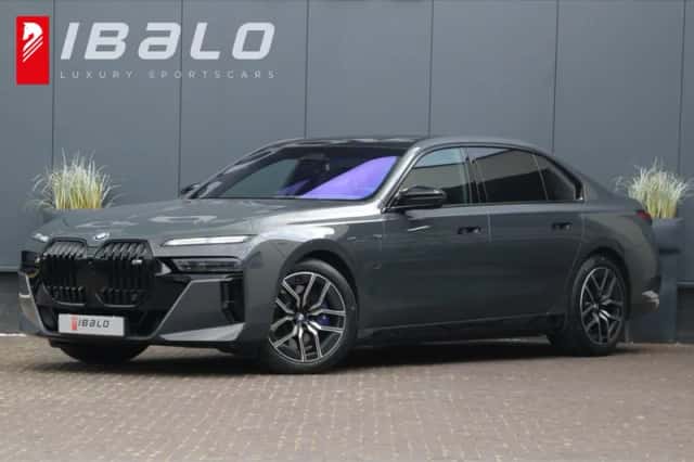 BMW 7-Serie (2023)