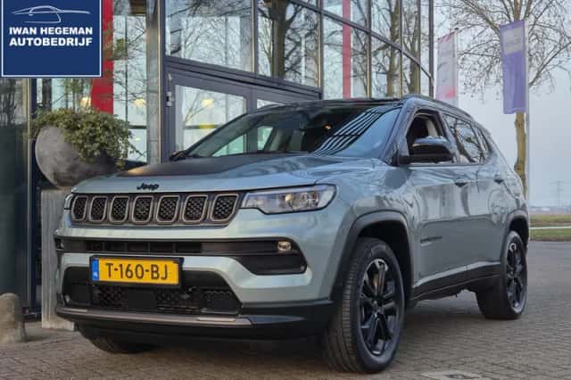 Jeep Compass (2023)