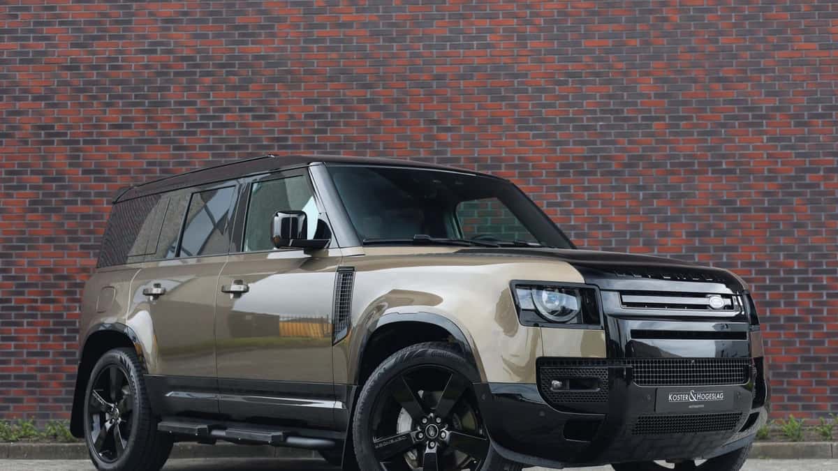 Land Rover Defender (2024) — foto 1