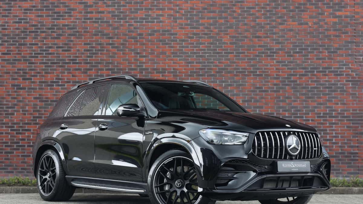 Mercedes-Benz GLE (2025) — foto 1