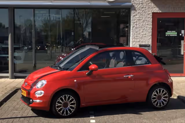 Fiat 500C (2024)