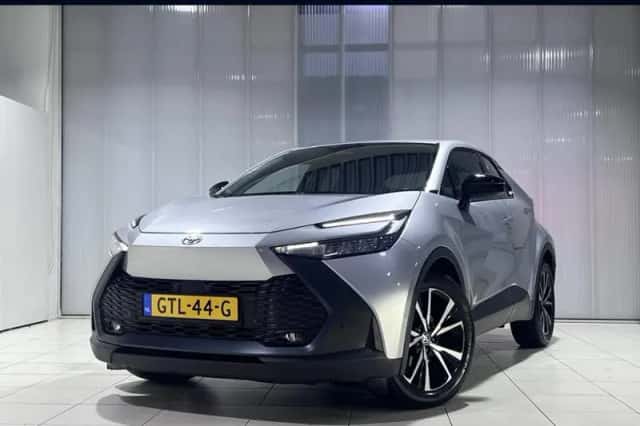 Toyota C-HR (2024)