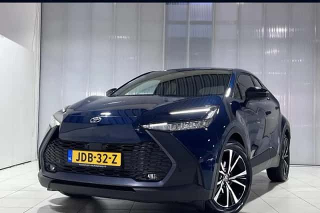 Toyota C-HR (2024)