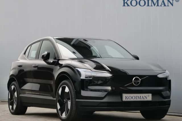 Volvo EX30 (2024)