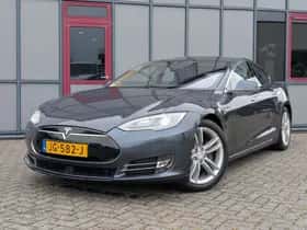 Tesla Model S (2016)