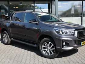 Toyota Hilux (2022)