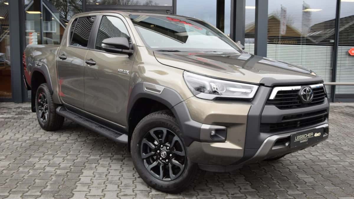 Toyota Hilux (2026) — foto 1