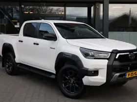 Toyota Hilux (2024)