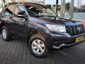 Toyota LANDCRUISER (2018)
