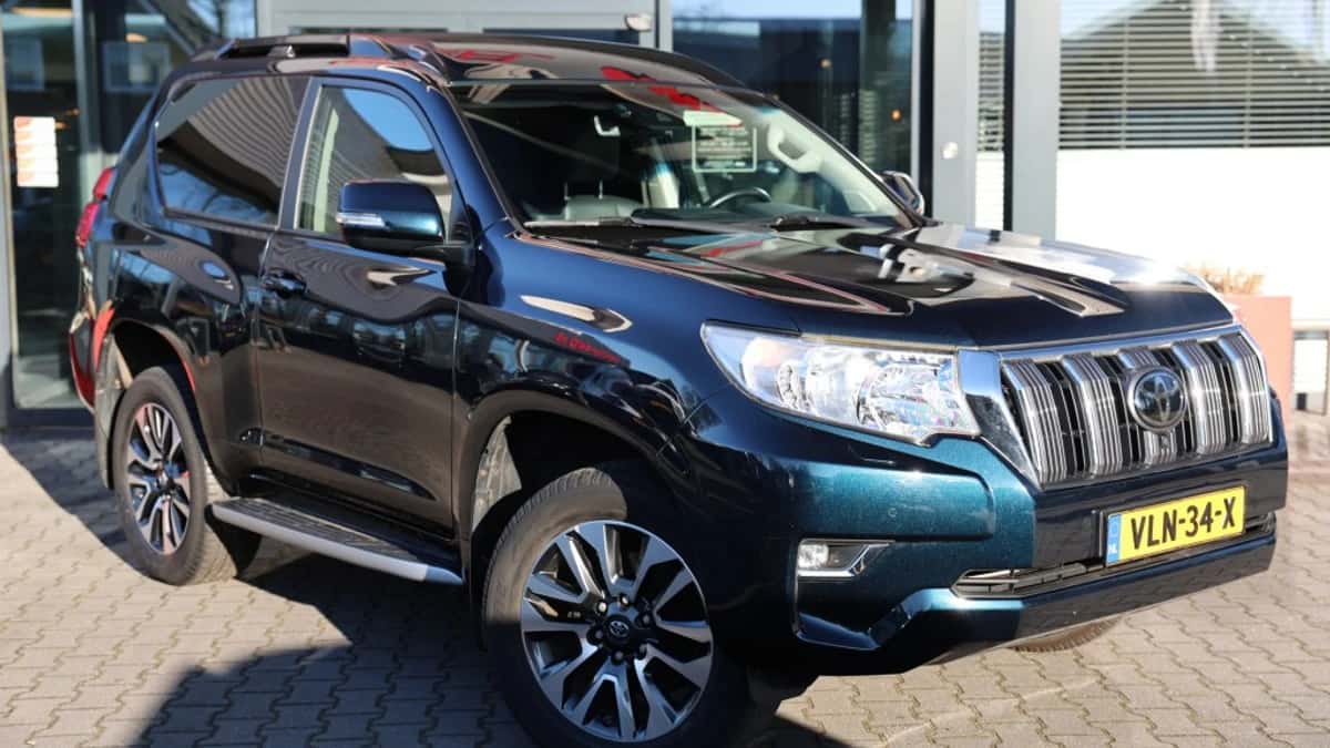 Toyota LANDCRUISER (2021) — foto 1