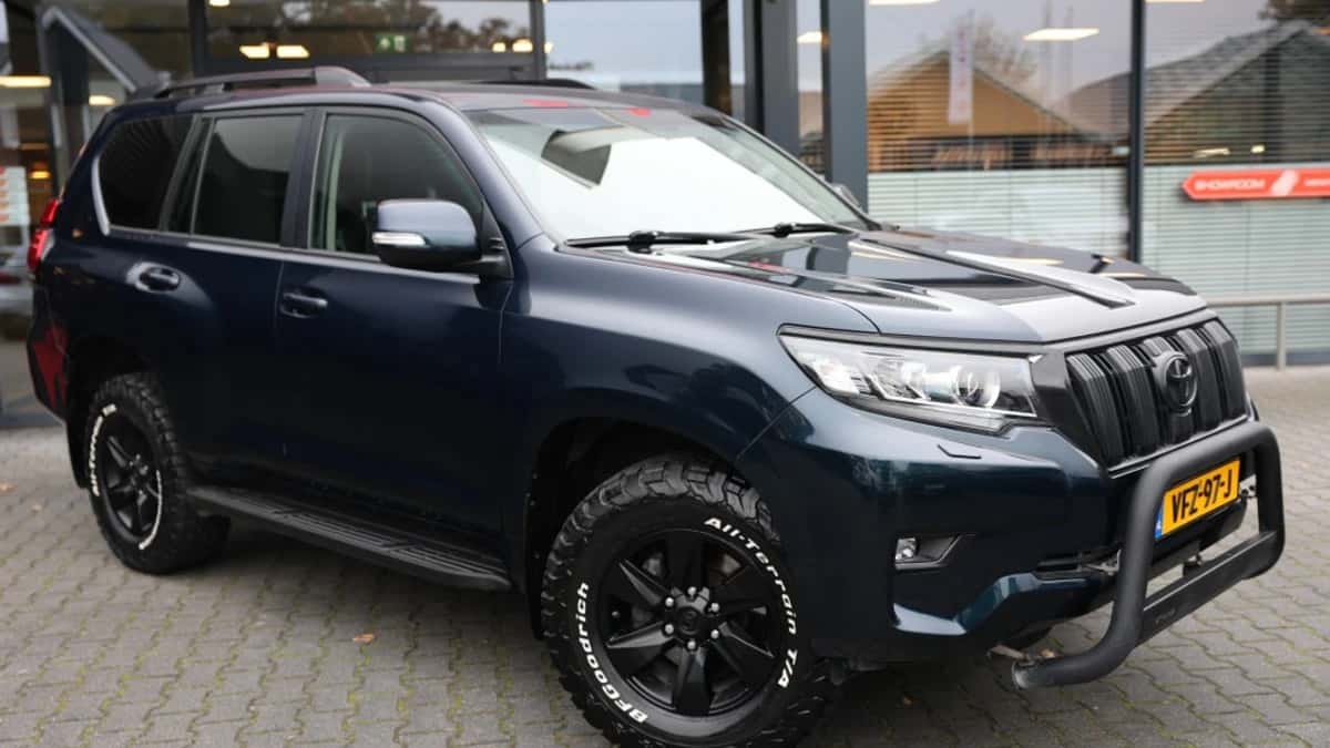 Toyota LANDCRUISER (2021) — foto 1