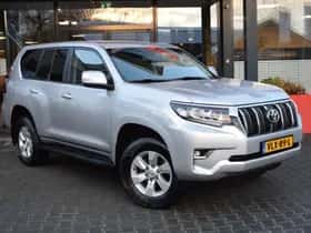 Toyota LANDCRUISER (2021)