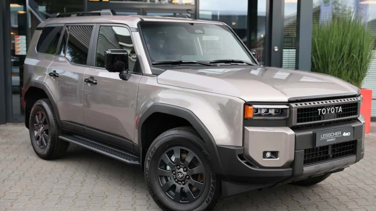 Toyota LANDCRUISER (2024) — foto 1