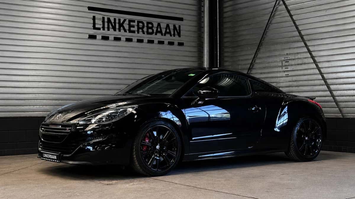 Peugeot RCZ (2015) — foto 1
