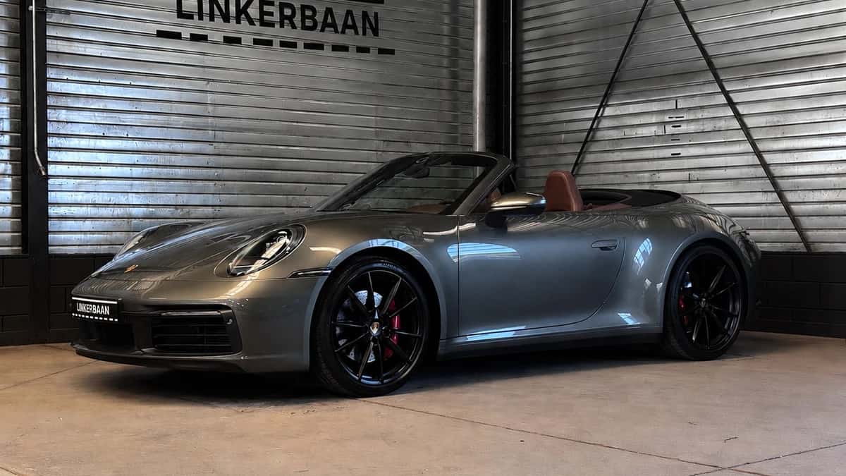 Porsche 911 (2019) — foto 1