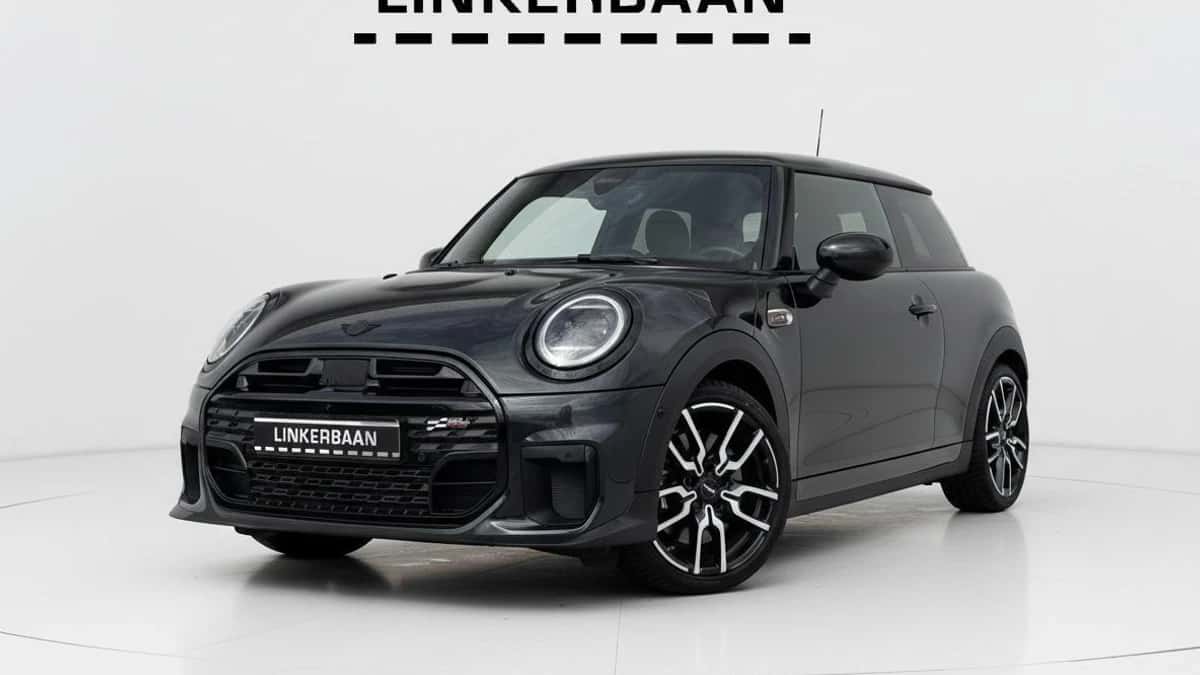 MINI Cooper (2024) — foto 1