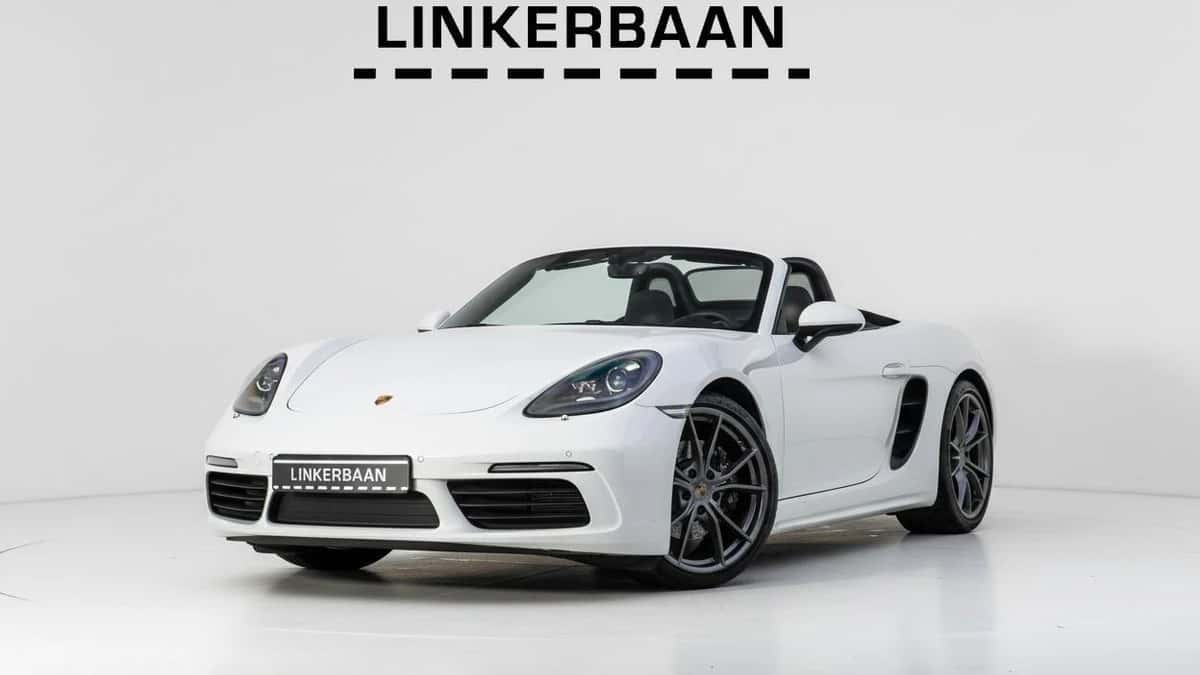 Porsche 718 (2018) — foto 1