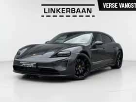 Porsche Taycan (2023)