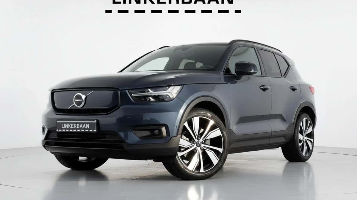 Volvo XC40 (2022) — foto 1