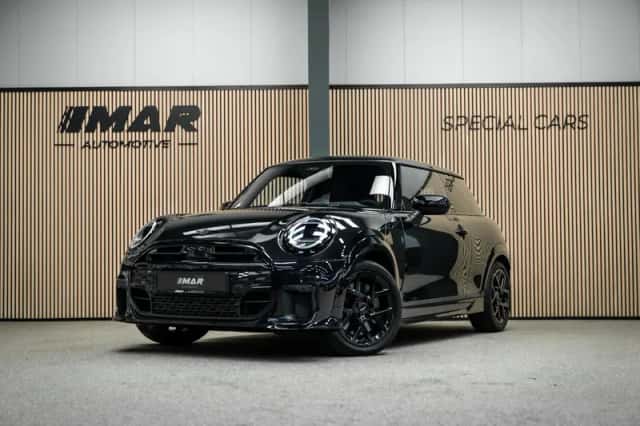 MINI Cooper (2024)