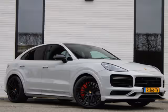 Porsche Cayenne (2022)