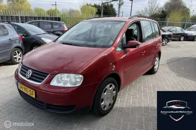 Volkswagen Touran (2003)