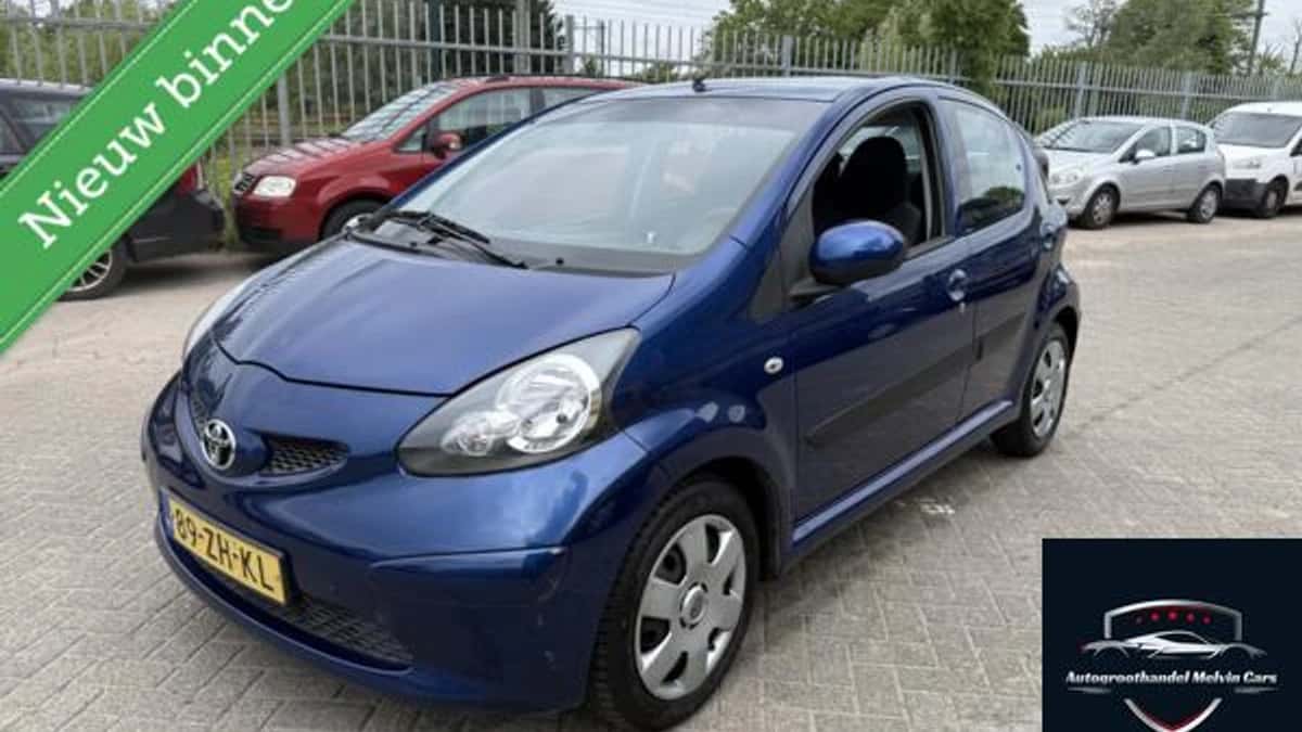 Toyota Aygo (2008) — foto 1