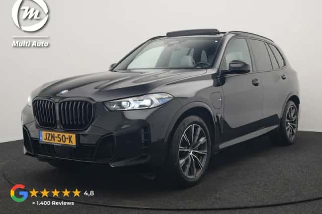 BMW X5 (2023)