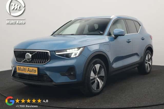 Volvo XC40 (2022)