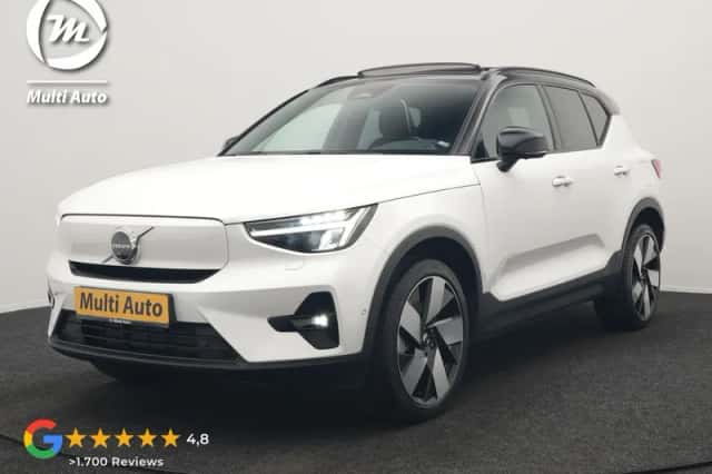 Volvo XC40 (2023)