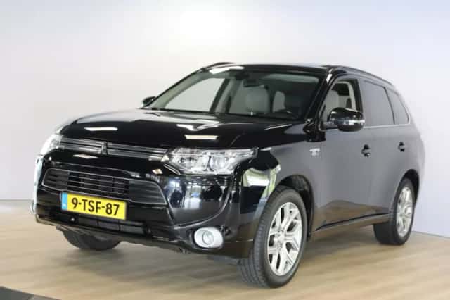 Mitsubishi Outlander (2014)