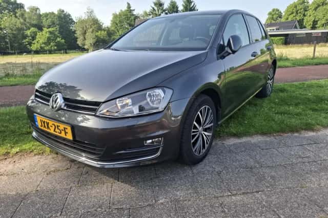 Volkswagen Golf (2016)