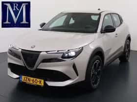 Alfa Romeo Junior Elettrica (2025)