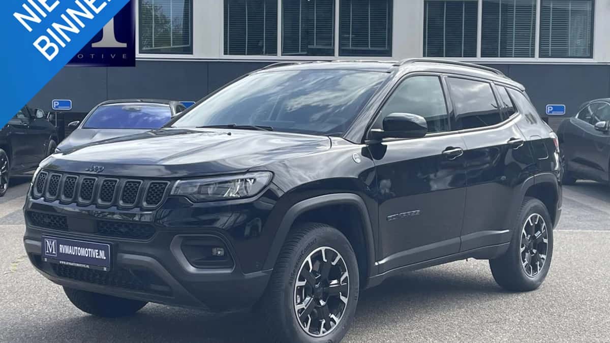 Jeep Compass (2024) — foto 1