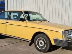 Volvo 242 (1983)