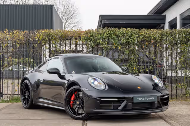 Porsche 911 (2022)